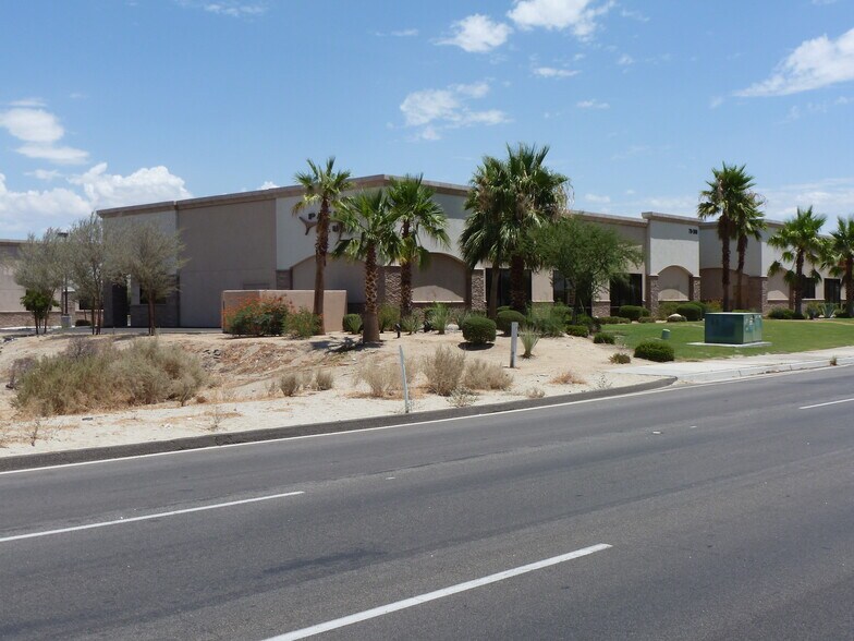 More Photos Of 79390 Highway 111, La Quinta Freestanding For Lease