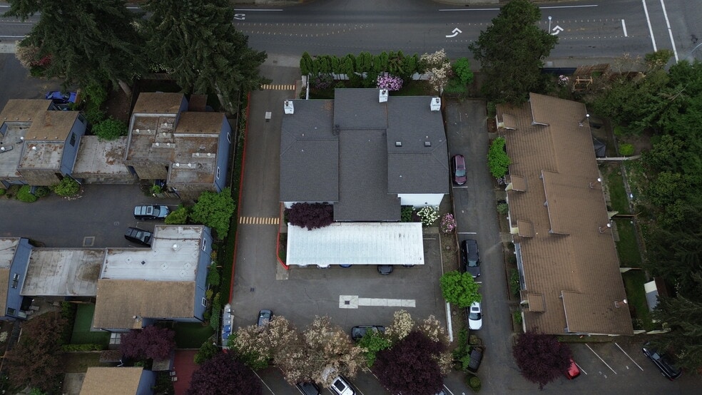 More Photos Of 14020 SE 8th St, Bellevue Apartments For Sale