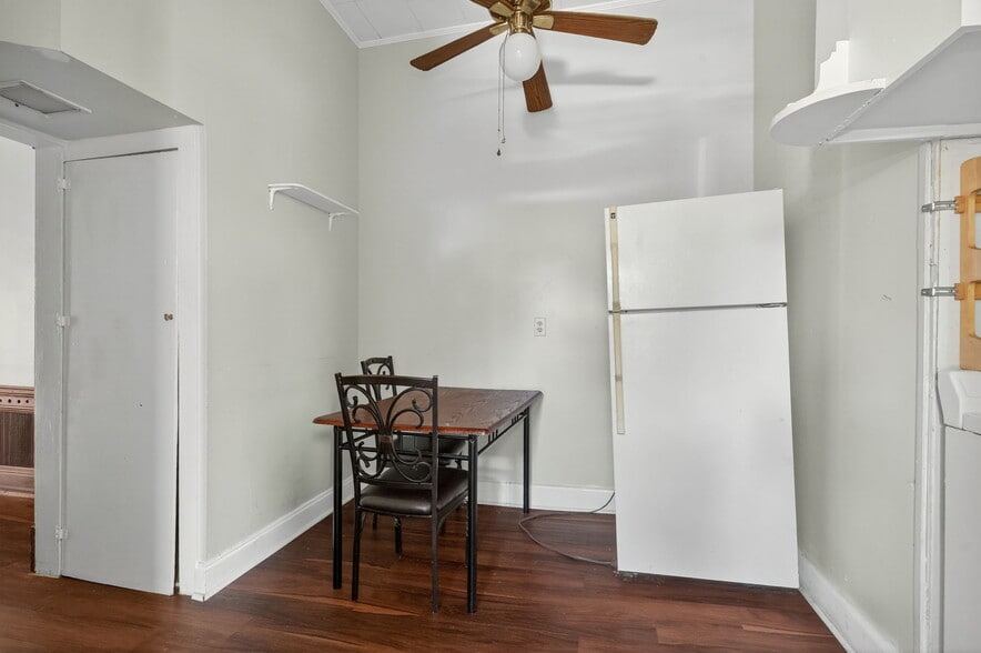 More Photos Of 406 S Armistead Ave, Hampton Apartments For Sale