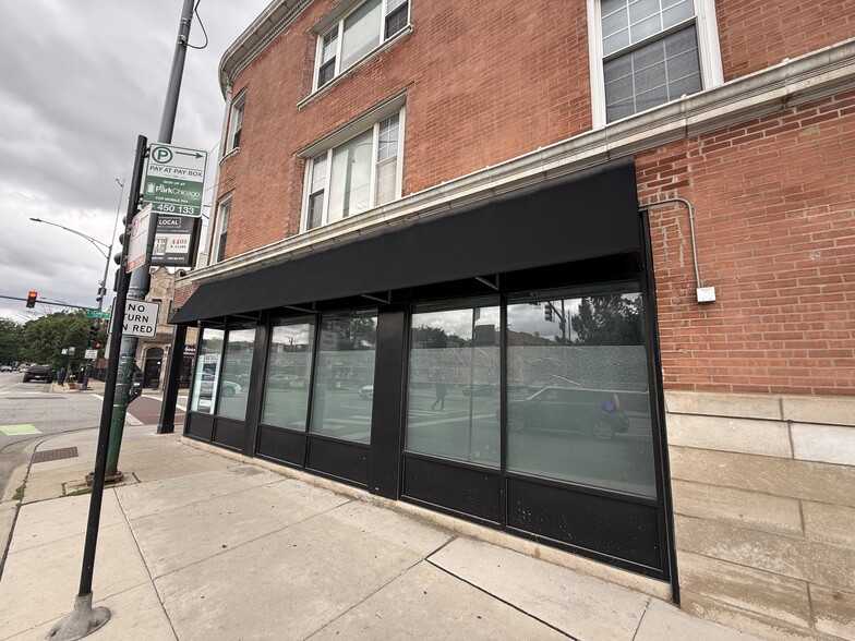 More Photos Of 4401-4403 N Clark St, Chicago Apartments For Lease