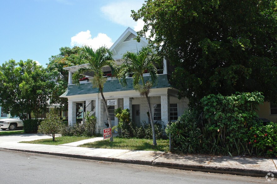 More Photos Of 605 S J St, Lake Worth Multifamily For Sale