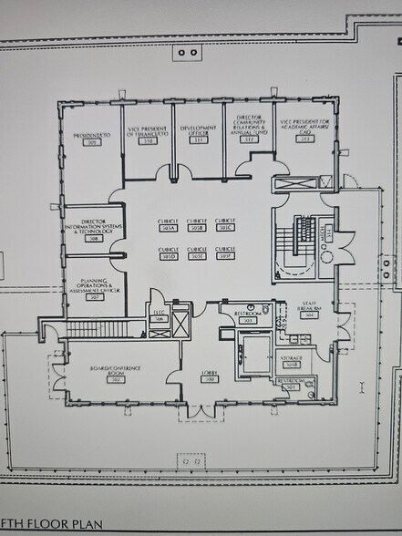 More Photos Of 75 NW Couch St, Portland Medical For Lease