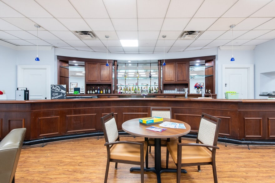 More Photos Of 1760 Plantside Dr, Louisville Assisted Living For Sale