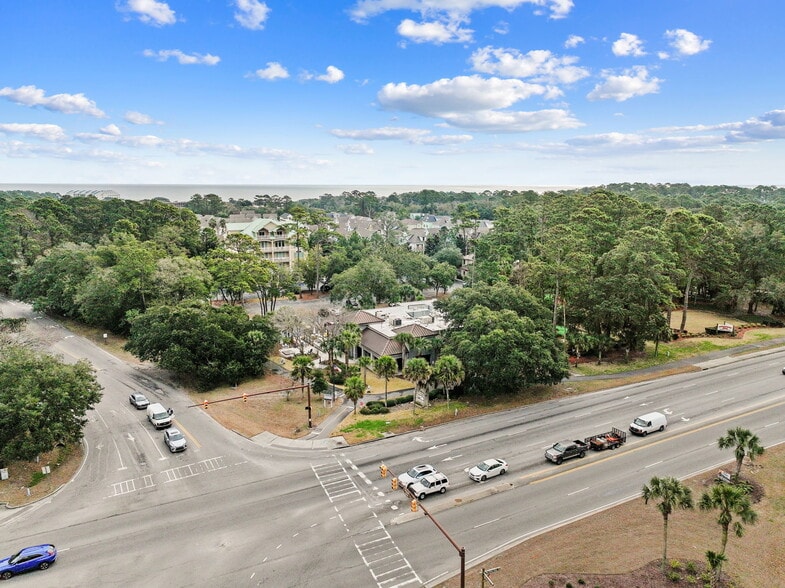 More Photos Of 14 Folly Field Rd, Hilton Head Island Restaurant For Sale