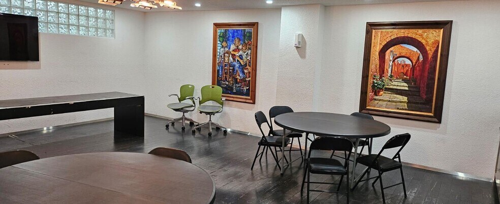 More Photos Of 770 Ponce de Leon Blvd, Coral Gables Office For Lease