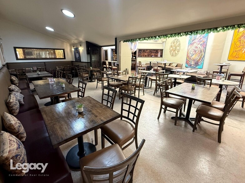 More Photos Of 440 Heliotrope Ave, Corona Del Mar Restaurant For Sale