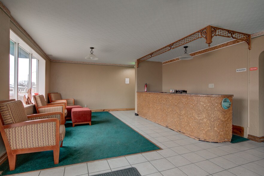 More Photos Of 795 Main St, Limon Hotel For Sale