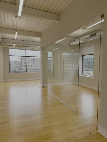 More Photos Of 216 N May St, Chicago Loft Creative Space For Lease