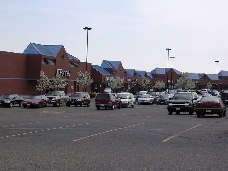 More Photos Of 3883 Burbank Rd, Wooster General Retail For Lease