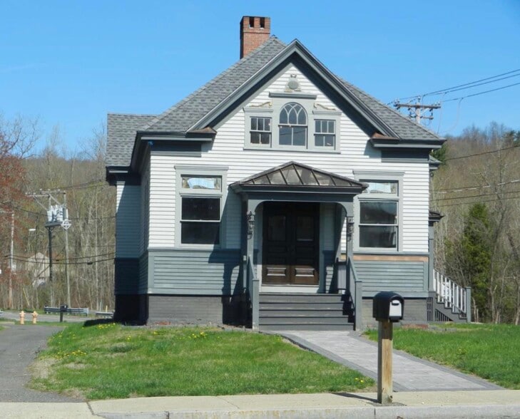 More Photos Of 475 College Hwy, Southwick Office For Sale