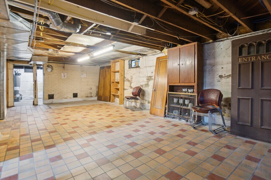 More Photos Of 4632 Okemos Rd, Okemos Medical For Sale