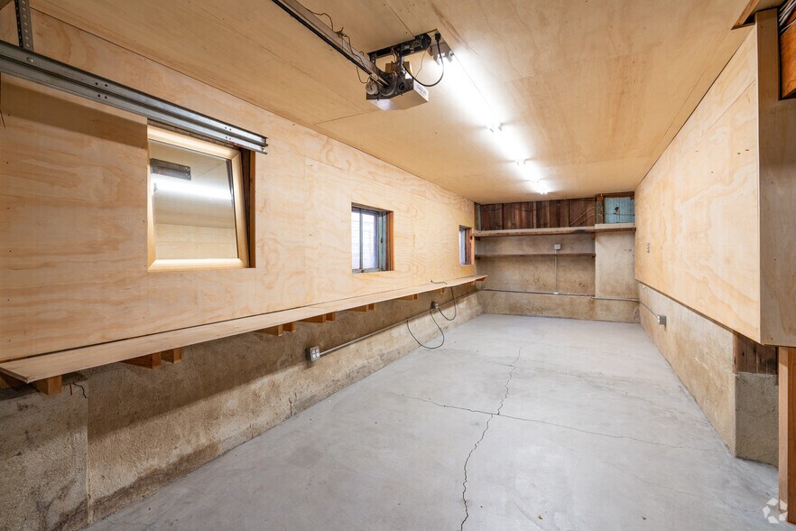 More Photos Of 611 1st St, Napa Storefront Retail Office For Sale
