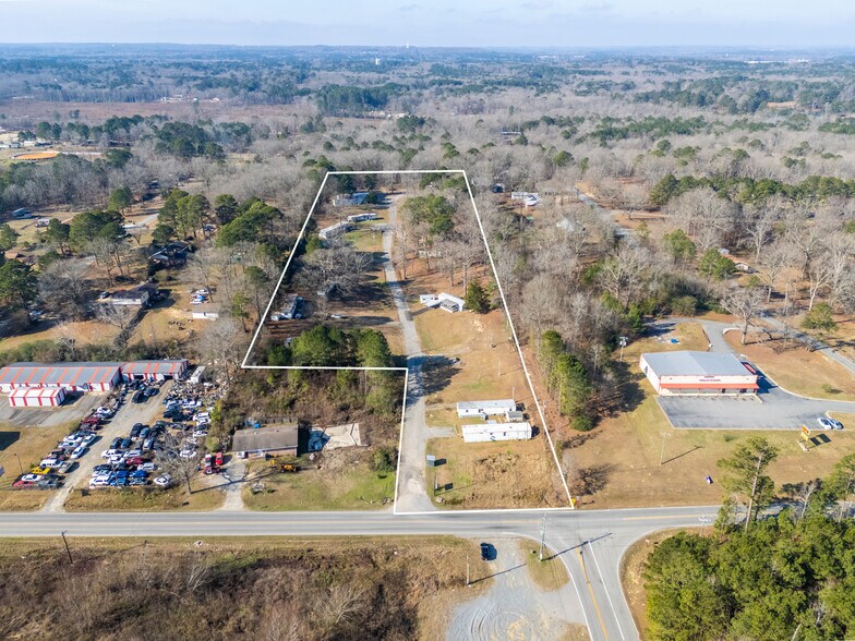 More Photos Of 106 Chance Cir, Mount Ida Multifamily For Sale