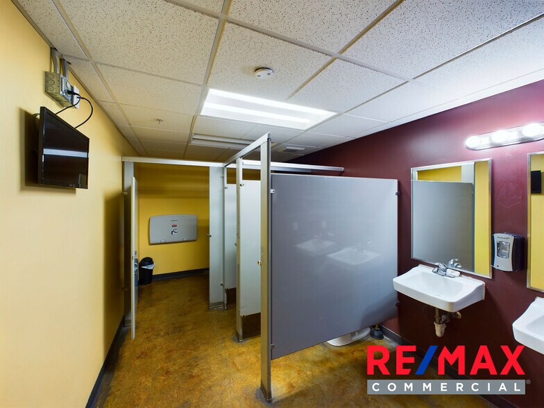 More Photos Of 1057 Sheridan Ave, Cody Restaurant For Sale