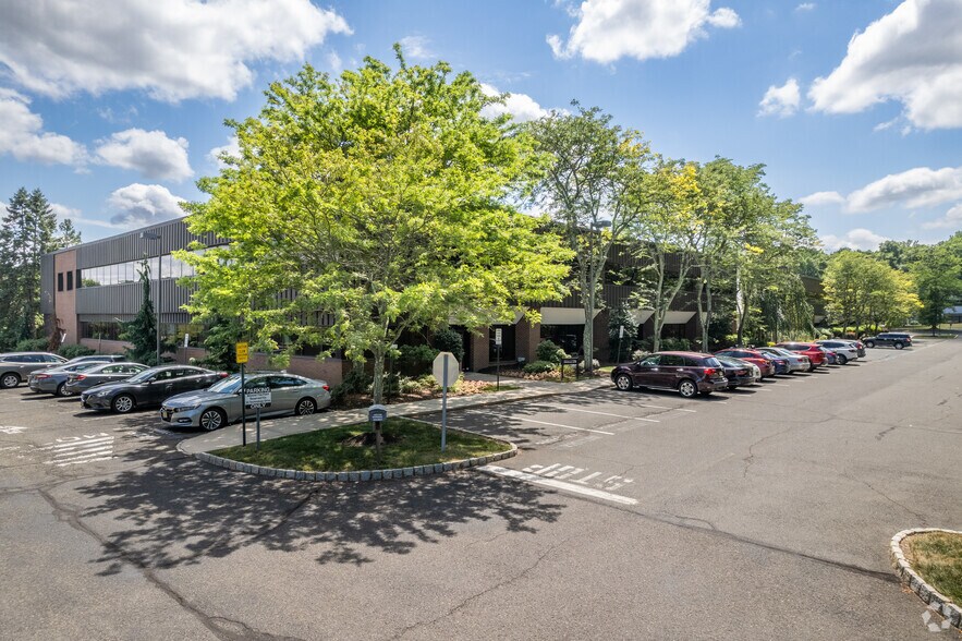 More Photos Of 35 Technology Dr, Warren Office For Sale