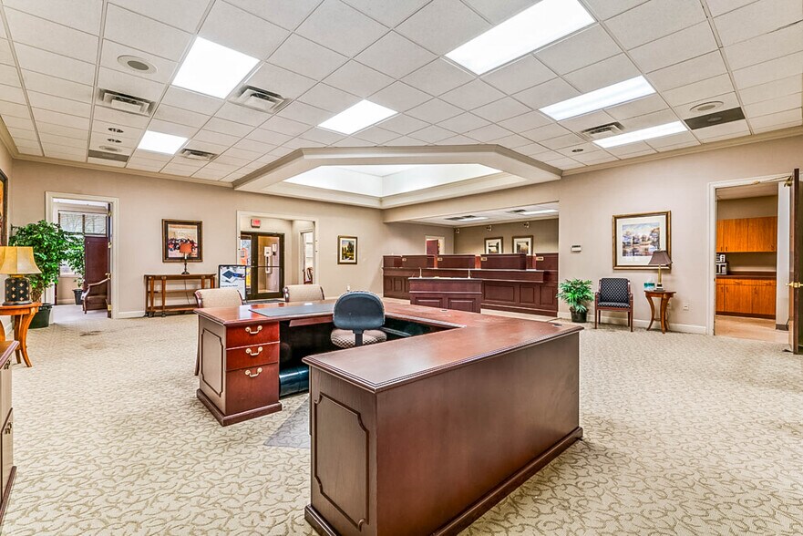 More Photos Of 865 Ga-20/81 Hwy, McDonough Bank For Sale