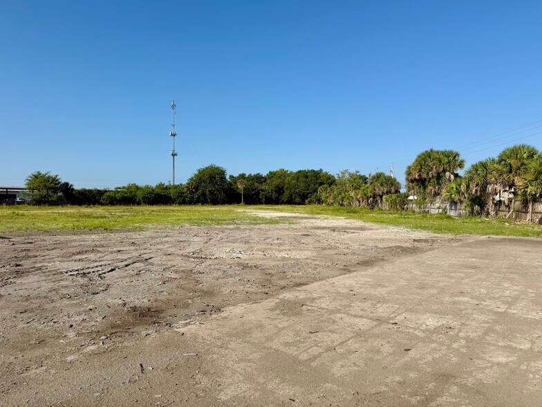 More Photos Of 1101 Albright Rd, Sanford Auto Salvage Facility For Sale