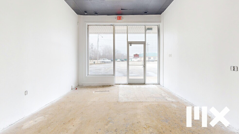 More Photos Of 3220 Bay Rd, Saginaw Storefront For Sale