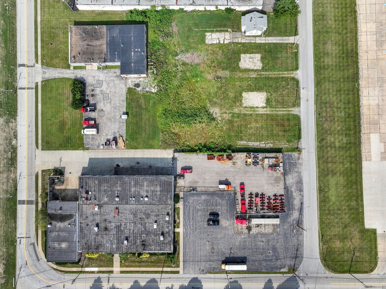 More Photos Of 3950 Ben Hur Ave, Willoughby Manufacturing For Sale