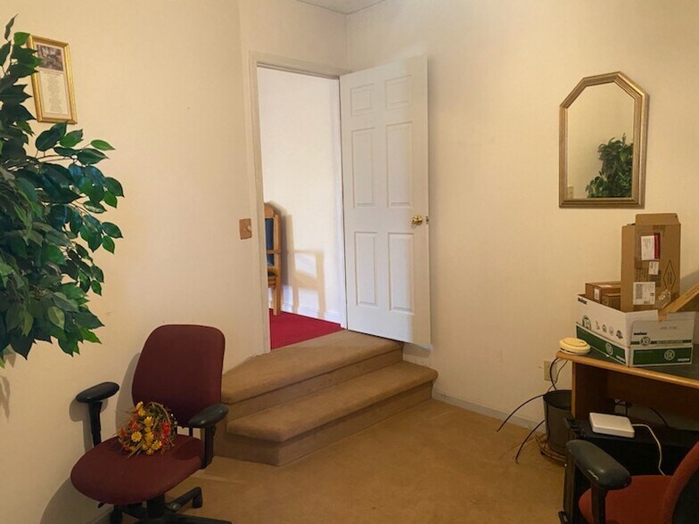 More Photos Of 2000 Hwy 44 E, Shepherdsville Religious Facility For Sale