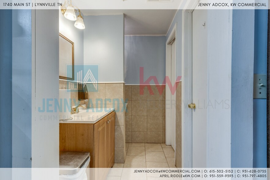 More Photos Of 1740 Main St, Lynnville General Retail For Sale