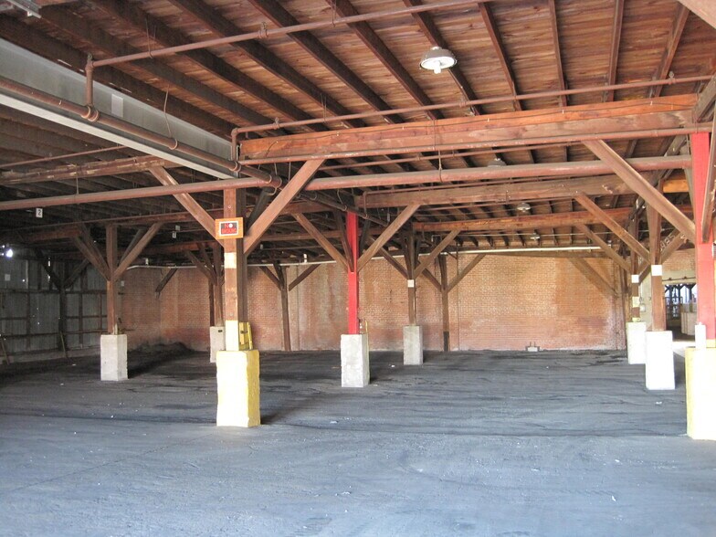 More Photos Of 4906 Broadway St, Galveston Unknown For Lease