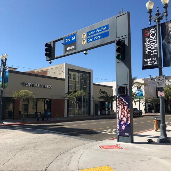 More Photos Of 309 Pine Ave, Long Beach Coworking Space