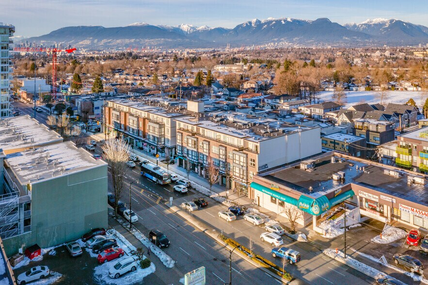 More Photos Of 2245-2261 Kingsway, Vancouver Storefront For Sale