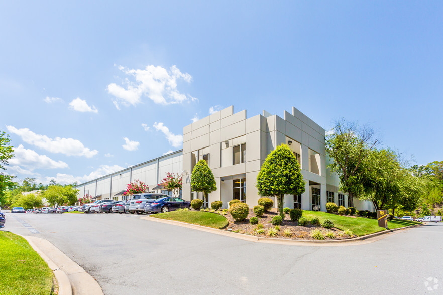 Primary Photo Of 12120 Colonel Glenn Rd, Little Rock Warehouse For Lease