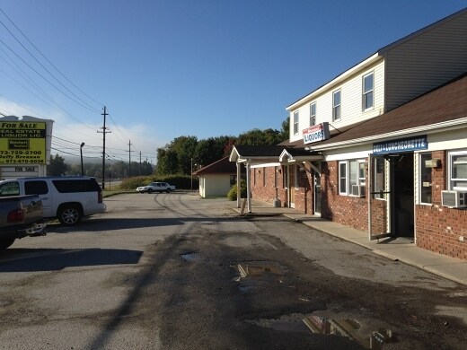 More Photos Of 269 US Highway 206, Sandyston Storefront Retail Residential For Lease