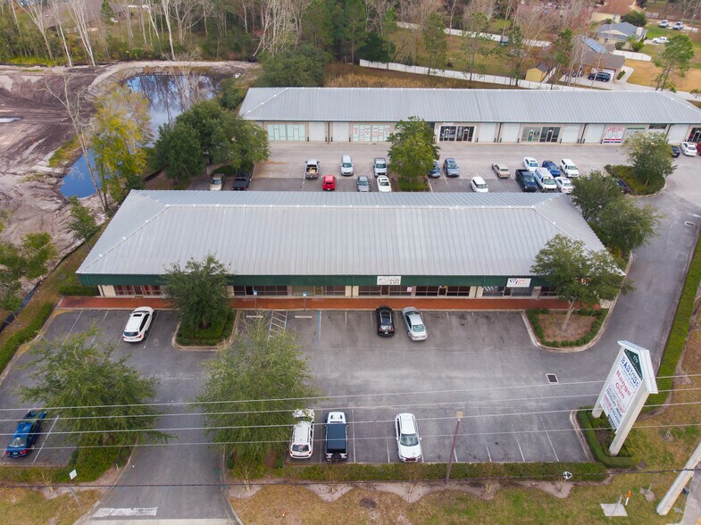 More Photos Of 179 College Dr, Orange Park Unknown For Lease