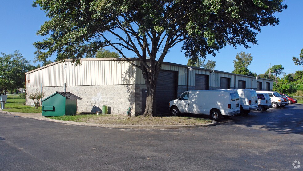 More Photos Of 400 N Pine Hills Rd, Orlando Unknown For Lease