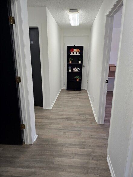 More Photos Of 115 Archer St, Jacksboro Office For Sale