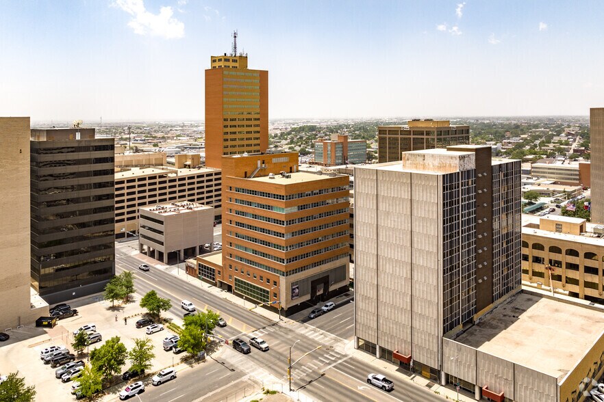 More Photos Of 401 W Texas Ave, Midland Office For Sale