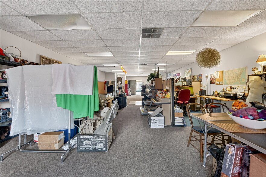 More Photos Of 221-223 N Locust St, Denton Office For Sale