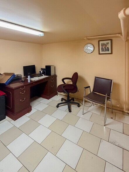 More Photos Of 3939 White Plains Rd, Bronx Storefront Retail Residential For Sale