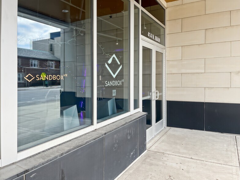 More Photos Of 400 N Main St, Royal Oak Coworking Space