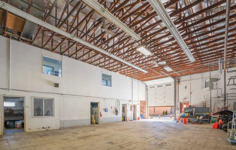 More Photos Of 24 River St, Winchester Warehouse For Sale