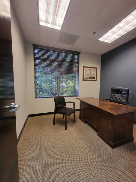 More Photos Of 10050 Medlock Bridge Rd, Johns Creek Office For Lease