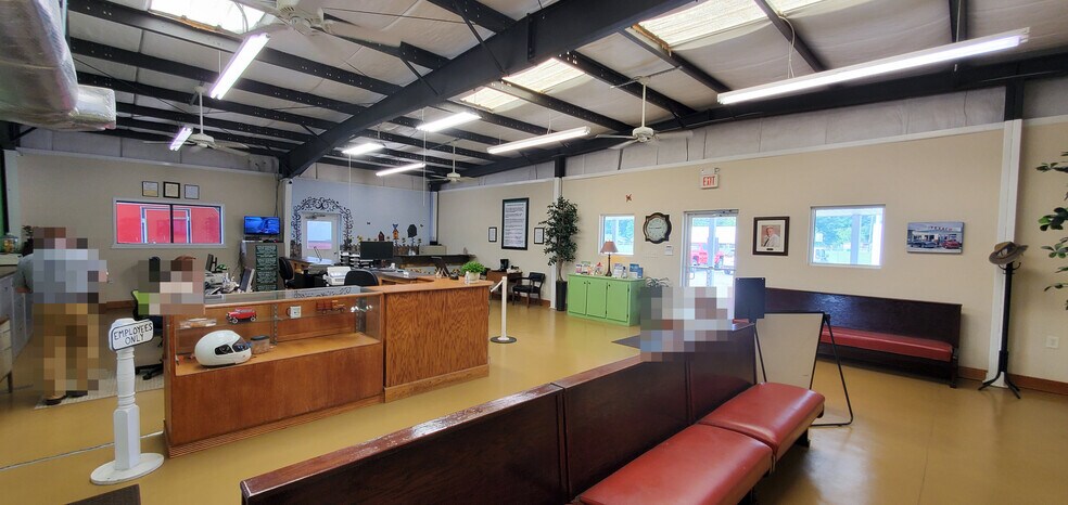 More Photos Of 2127 S Highway 501, Marion Land For Sale