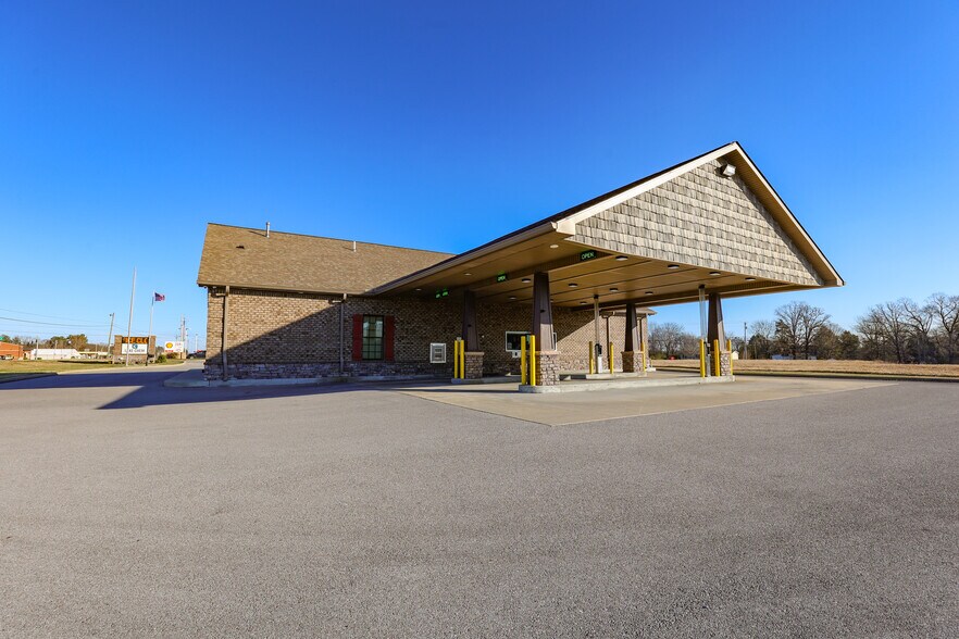 More Photos Of 1105 Octane Dr, Murray Office For Sale