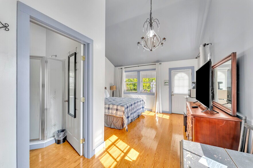 More Photos Of 7667 State Highway 80, Springfield Center Hotel For Sale