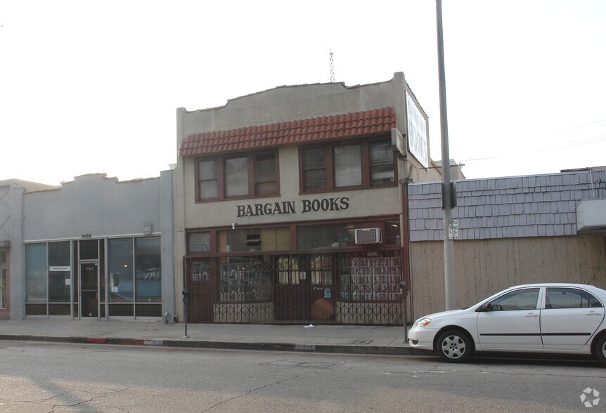 More Photos Of 14426 Friar St, Van Nuys Storefront For Sale
