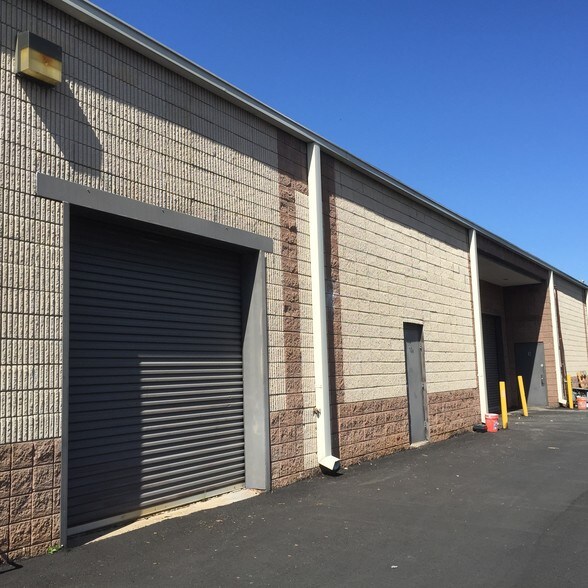 More Photos Of 1600 Roswell St SE, Smyrna Light Distribution For Lease