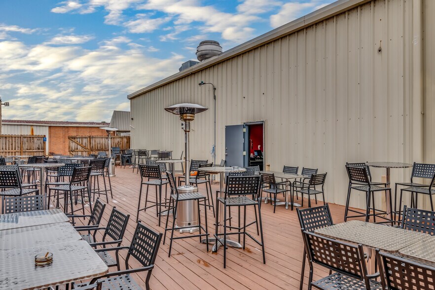 More Photos Of 3571/3585 McGehee Rd, Montgomery Restaurant For Sale