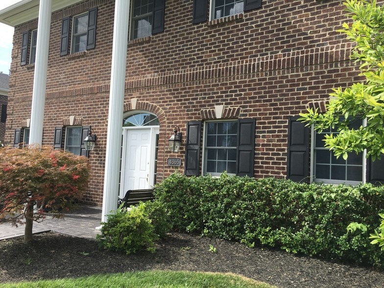 More Photos Of 4365 Harrison Ave, Cincinnati Office For Lease