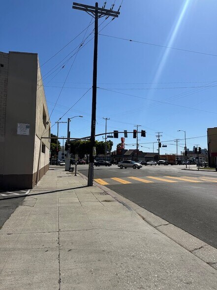 More Photos Of 111 E Avenue 26, Los Angeles Freestanding For Lease