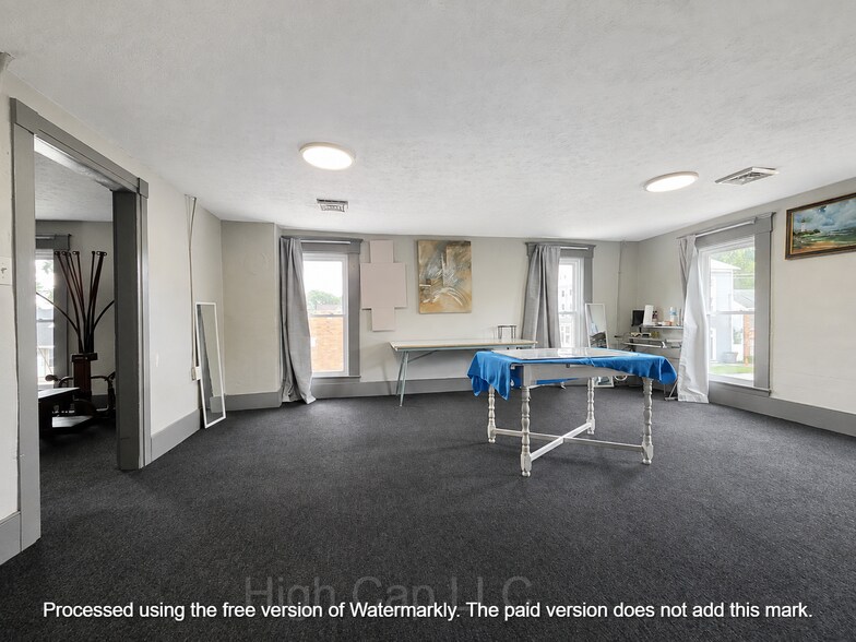 More Photos Of 20 W Clark St, North Hampton Freestanding For Lease