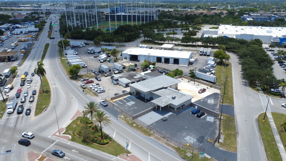 More Photos Of 17440 NW 2nd Ave, Miami Auto Repair For Sale