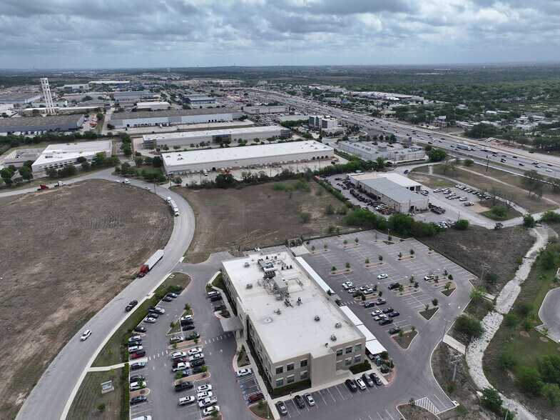 More Photos Of Verde Parkway, Schertz Land For Sale